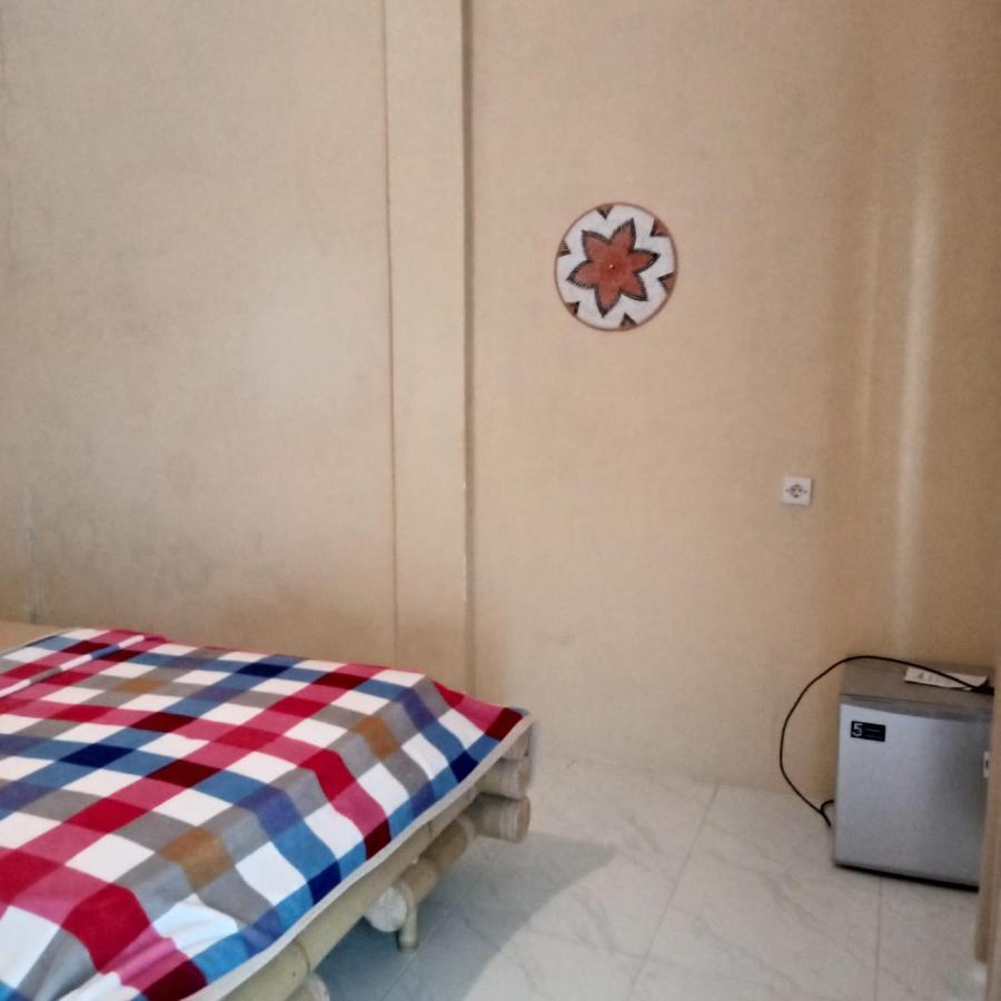 Sunrise Bukit Asam Homestay Kuta  Екстериор снимка